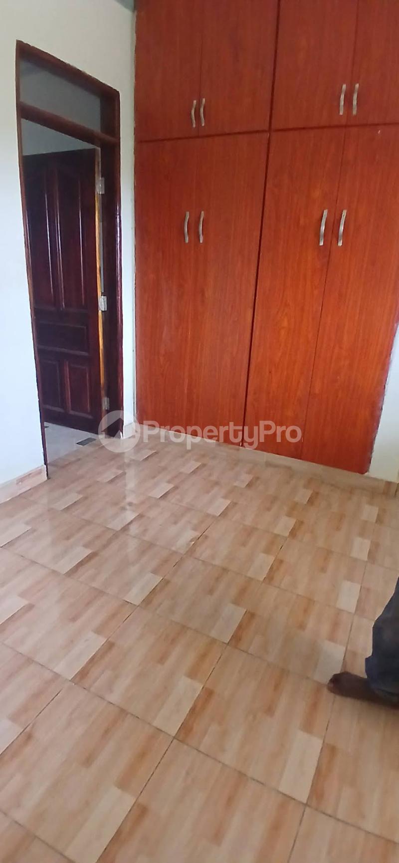 2 bedroom Bungalow Apartment for rent namugongo road Wakiso Central - 4