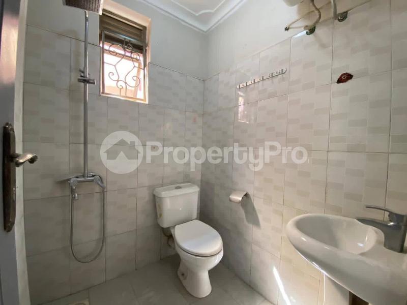 3 bedroom Apartment Block Apartment for rent kisaasi road Wakiso Central - 1