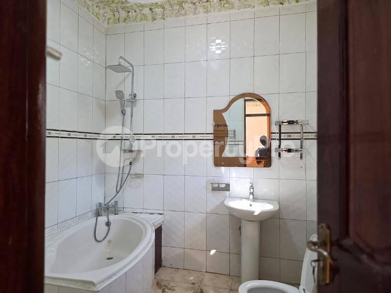 3 bedroom Apartment Block Apartment for rent naalya road Kampala Central - 8