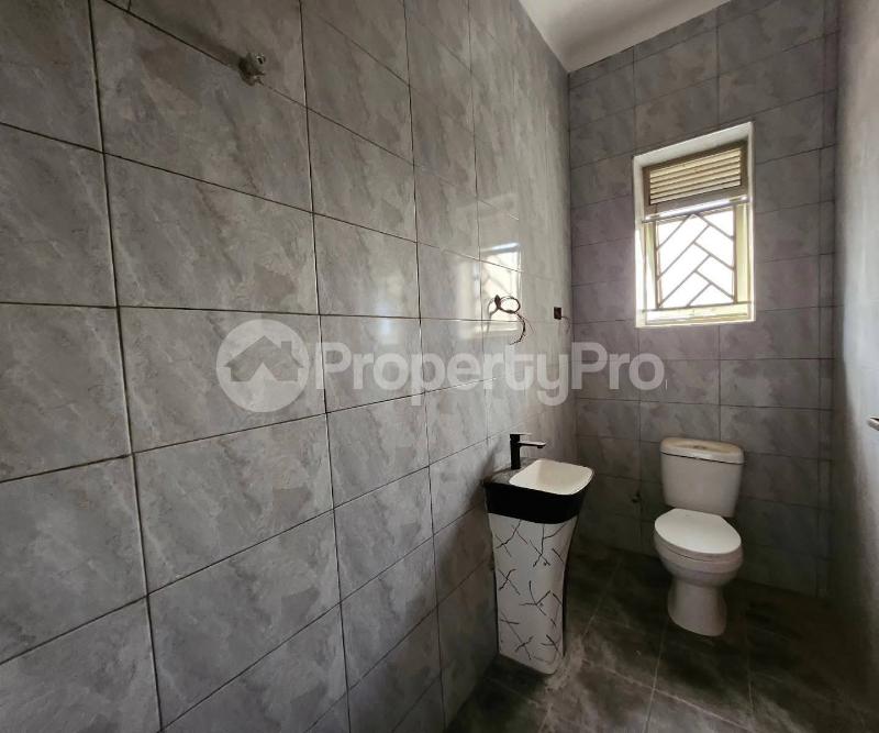 2 bedroom Apartment Block Apartment for rent kyanja road Kampala Central - 11