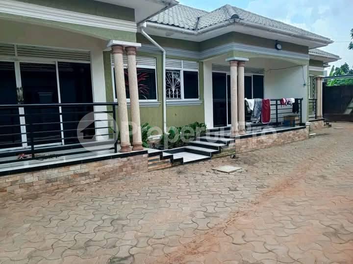 1 bedroom mini flat  Bungalow Apartment for rent kira road Kira Wakiso Central - 2