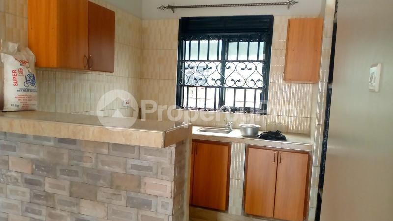 2 bedroom Apartment Block Apartment for rent gayaza road Gayaza Wakiso Central - 3