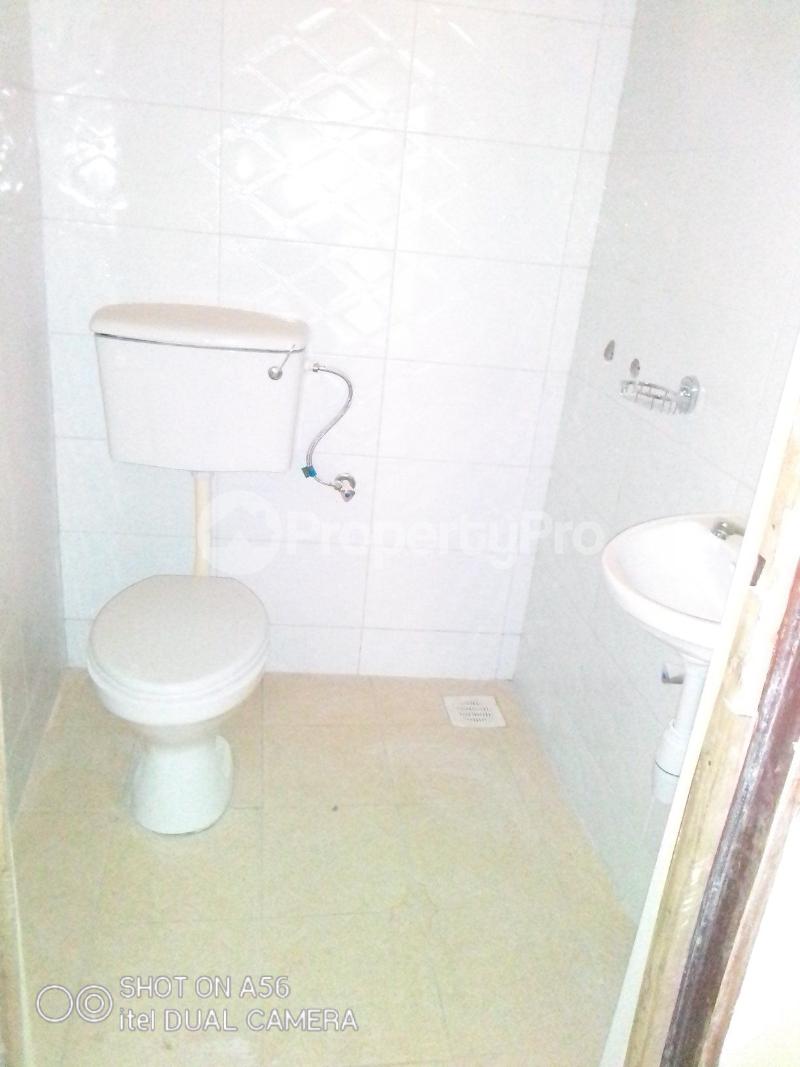 1 bedroom mini flat  Apartment Block Apartment for rent gayaza road Gayaza Wakiso Central - 3