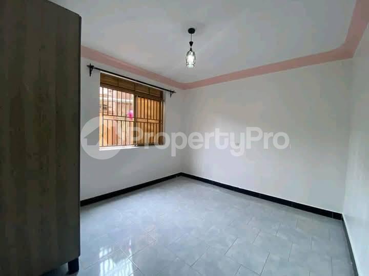 2 bedroom Apartment Block Apartment for rent naalya road Wakiso Central - 6