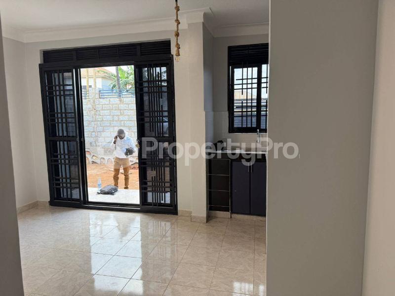 1 bedroom mini flat  Bungalow Apartment for rent kasangati road Wakiso Central - 1