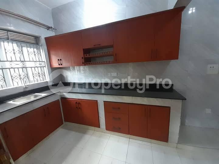 1 bedroom mini flat  Apartment Block Apartment for rent bweyogerere road  Wakiso Central - 4