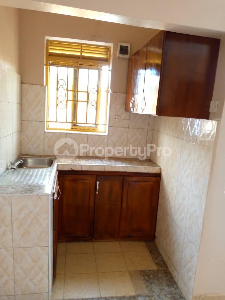 1 bedroom mini flat  Bungalow Apartment for rent wampeewo road Wakiso Central - 4