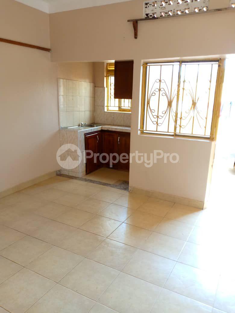 1 bedroom mini flat  Bungalow Apartment for rent wampeewo road Wakiso Central - 5