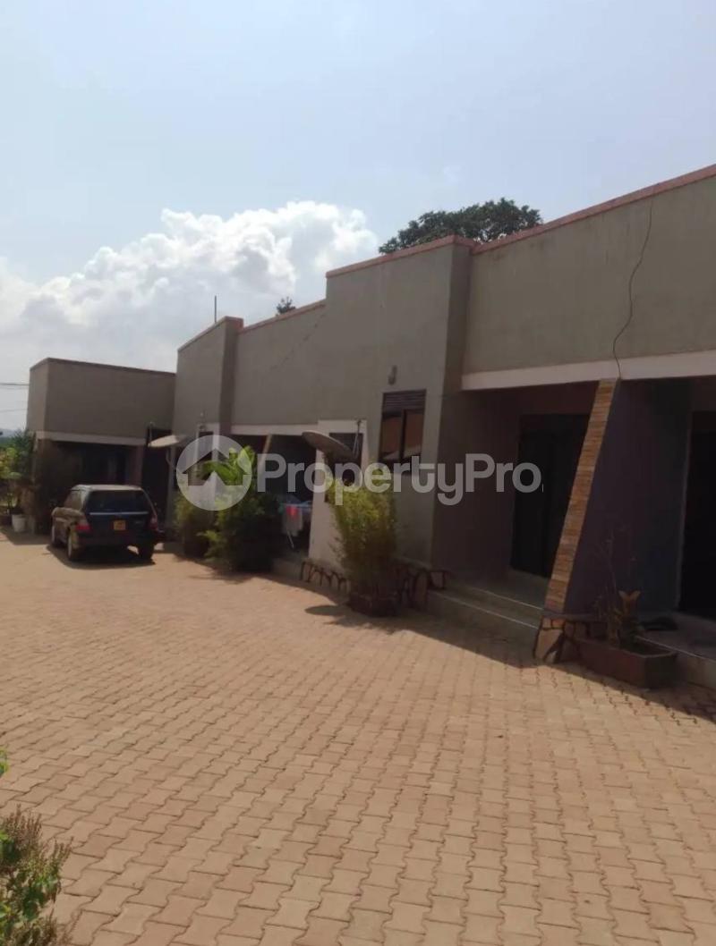 1 bedroom mini flat  Bungalow Apartment for rent namugongo road Wakiso Central - 4
