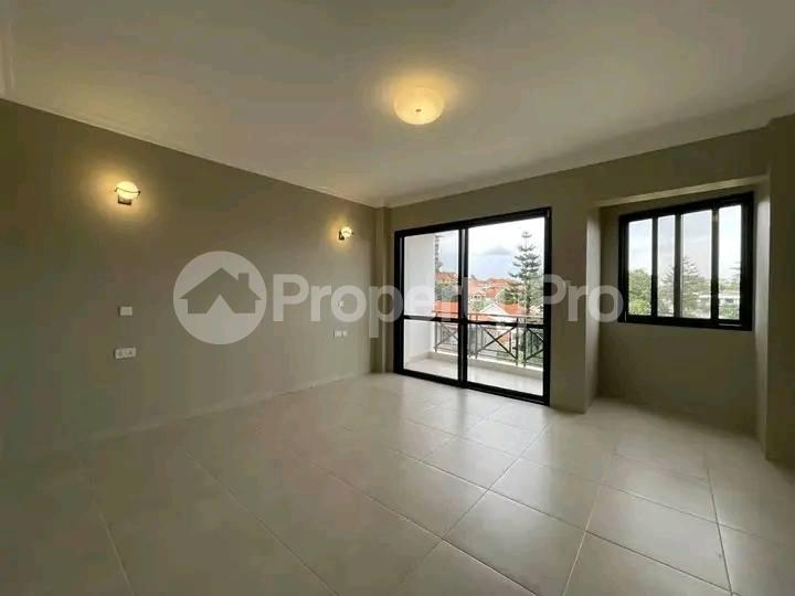 1 bedroom mini flat  Apartment Block Apartment for rent Naguru road Kampala Central - 8