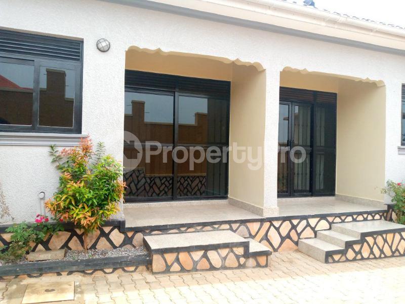 1 bedroom mini flat  Apartment Block Apartment for rent gayaza road Gayaza Wakiso Central - 8