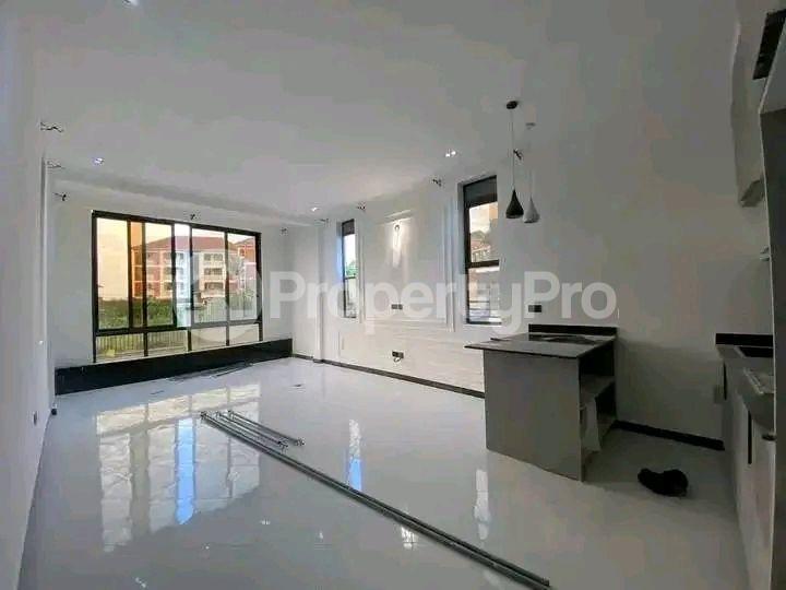 1 bedroom mini flat  Apartment Block Apartment for rent Kisaasi road Kisaasi Kampala Central - 5