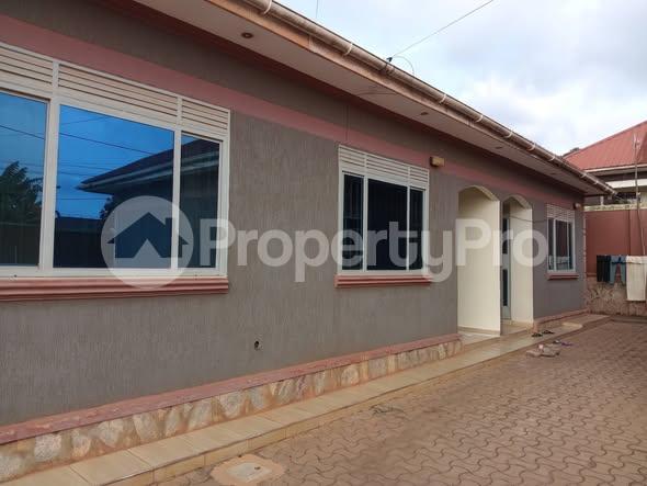 1 bedroom mini flat  Apartment Block Apartment for rent namugongo road Wakiso Central - 2