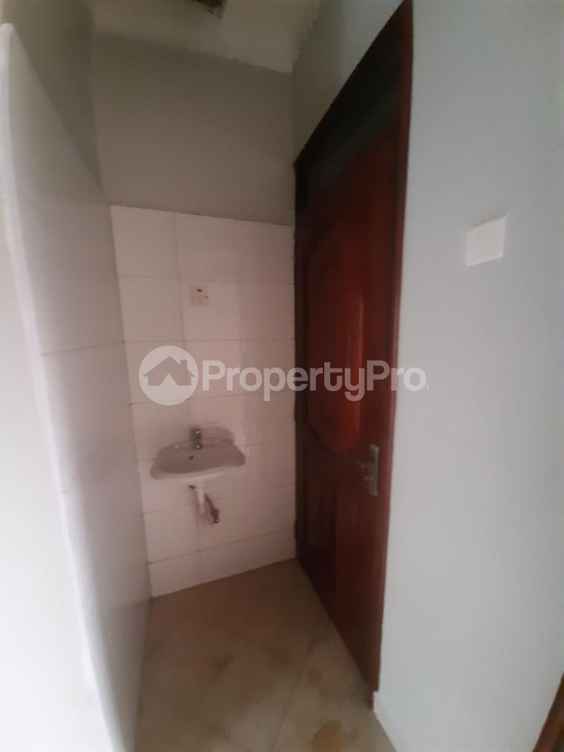 2 bedroom Bungalow Apartment for rent kira road Kira Wakiso Central - 7