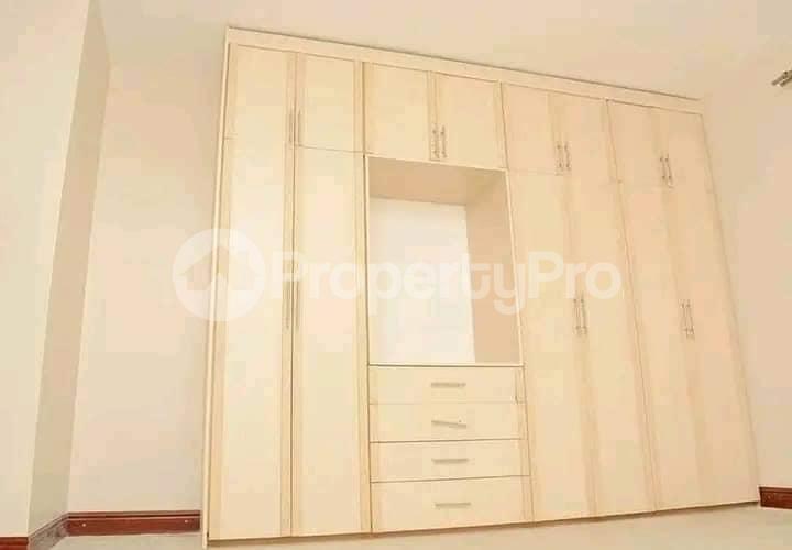 2 bedroom Apartment Block Apartment for rent kiwaatule road Wakiso Central - 7