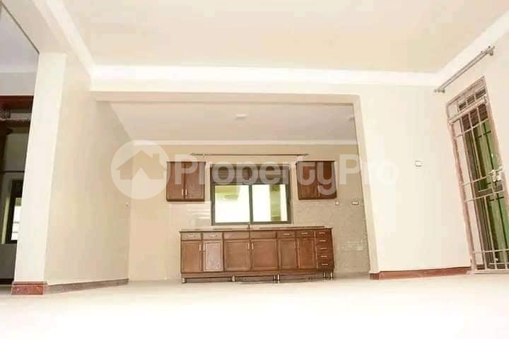 2 bedroom Apartment Block Apartment for rent kiwaatule road Wakiso Central - 1