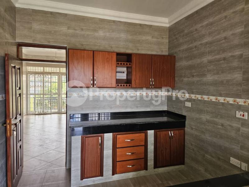 2 bedroom Apartment Block Apartment for rent kyanja road Kampala Central - 1