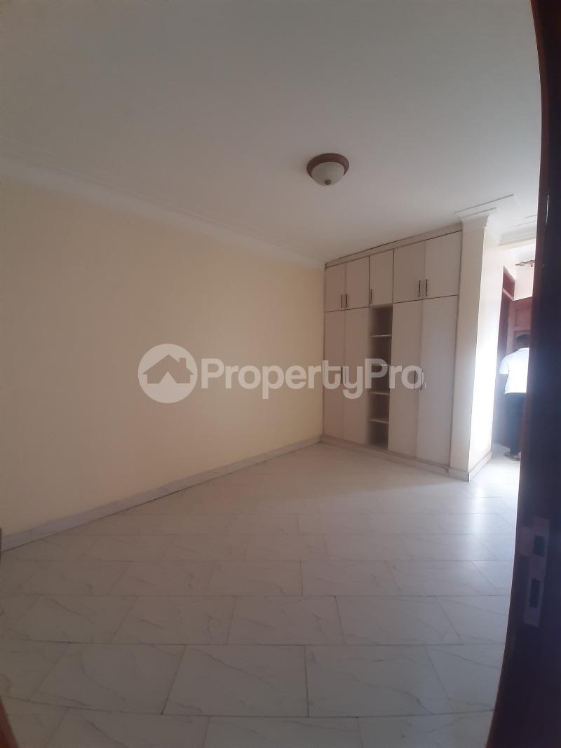 2 bedroom Apartment Block Apartment for rent naalya road Kampala Central - 8