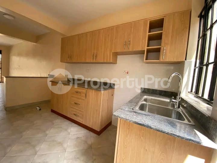 3 bedroom Apartment Block Apartment for rent kulambilo road Kampala Central - 6