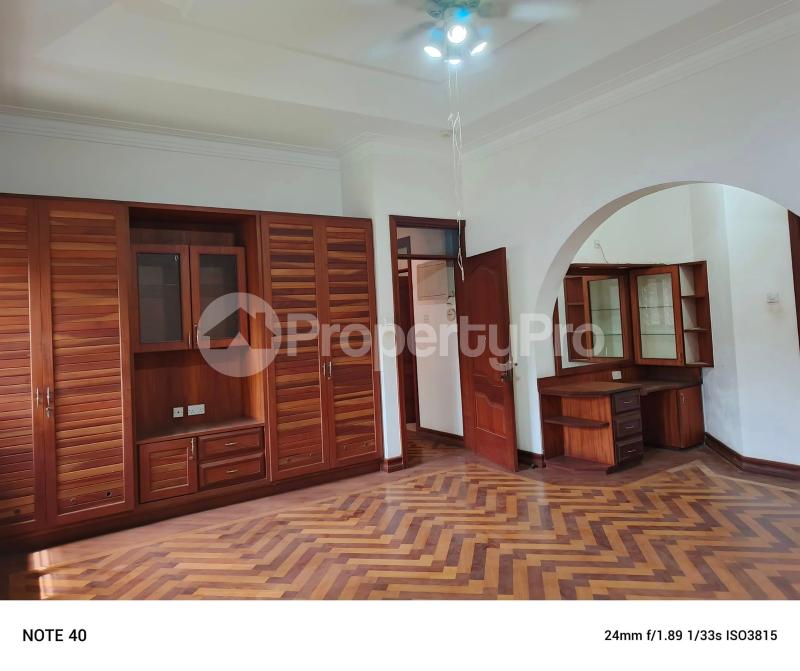3 bedroom Bungalow Apartment for rent naguru road Kampala Central - 4