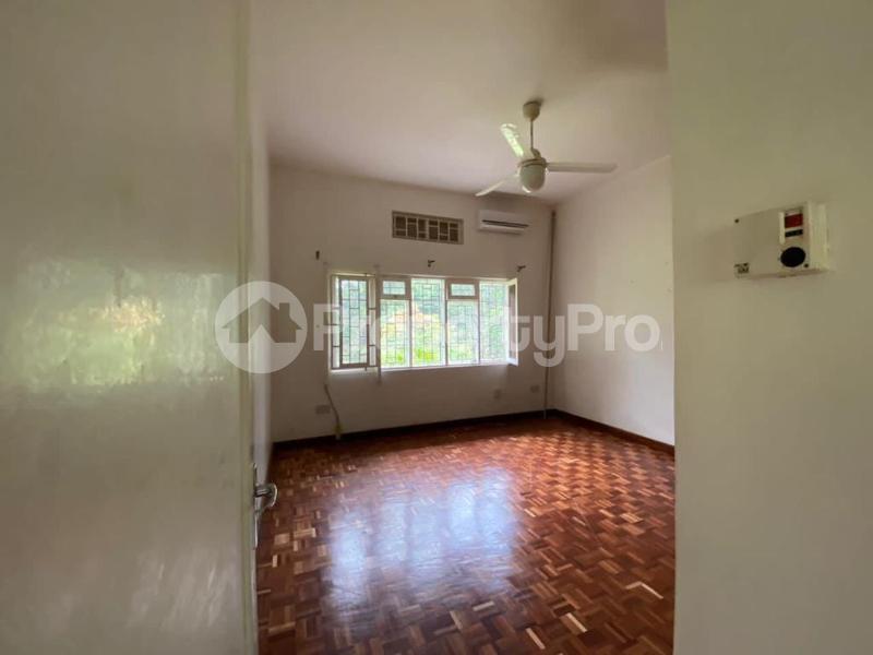 4 bedroom Apartment Block Apartment for rent kololo road Kampala Central - 6
