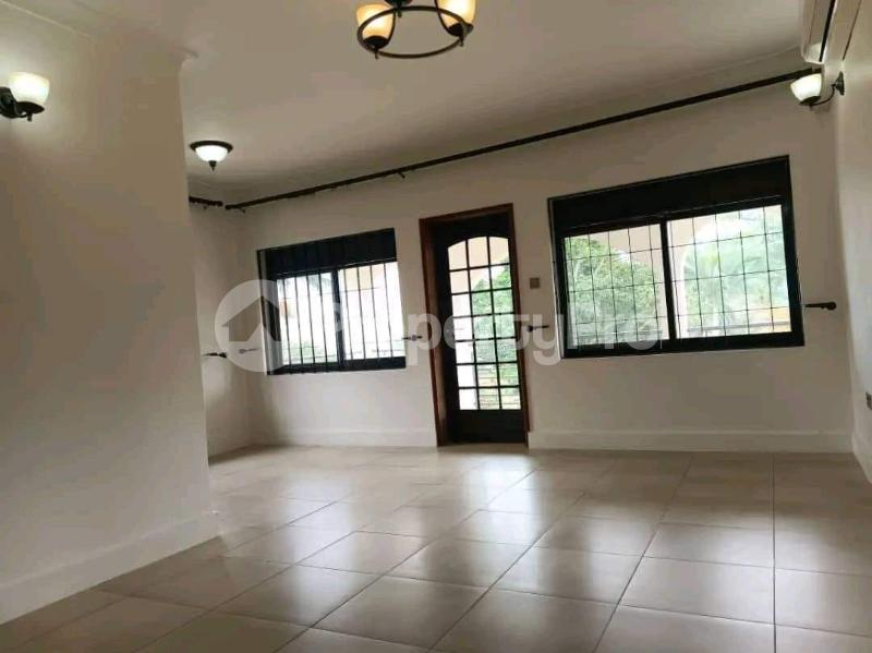 5 bedroom Apartment Block Apartment for rent naguru road Kampala Central - 14
