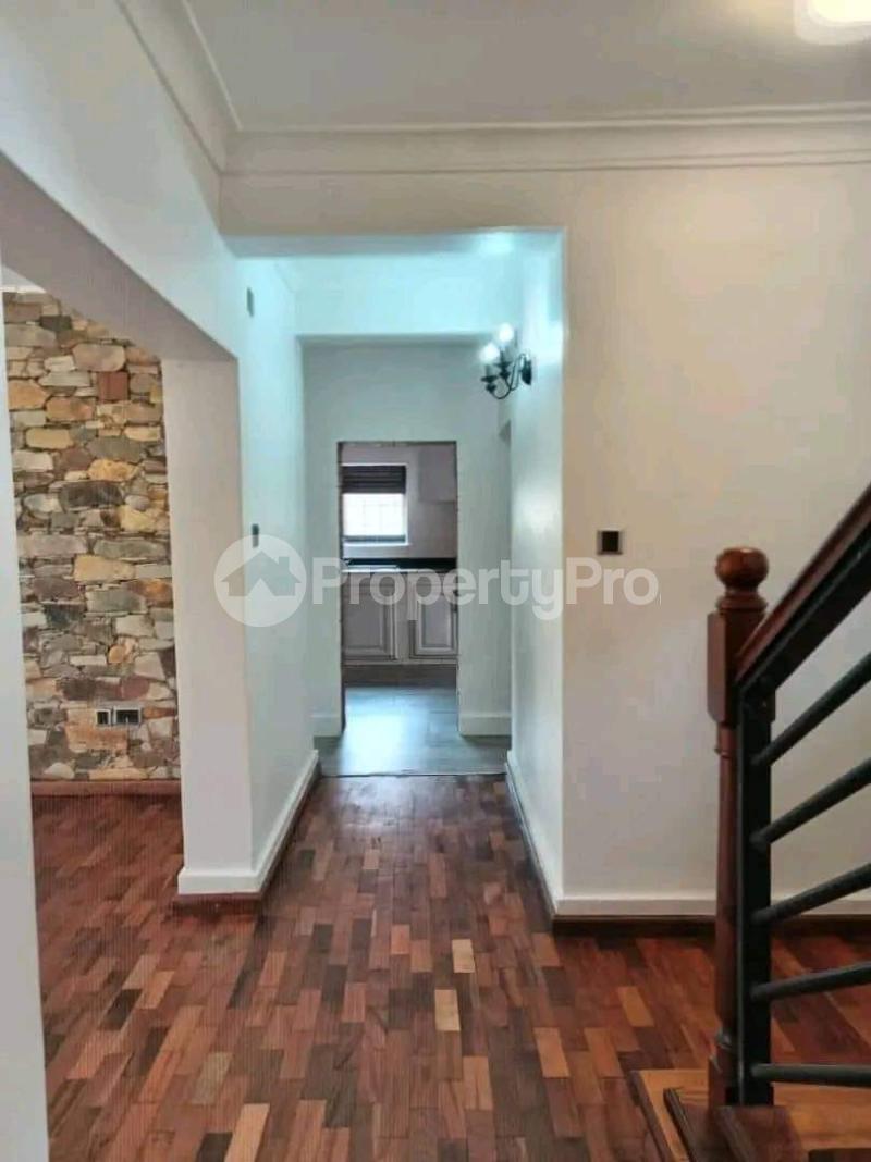 5 bedroom Apartment Block Apartment for rent naguru road Kampala Central - 6