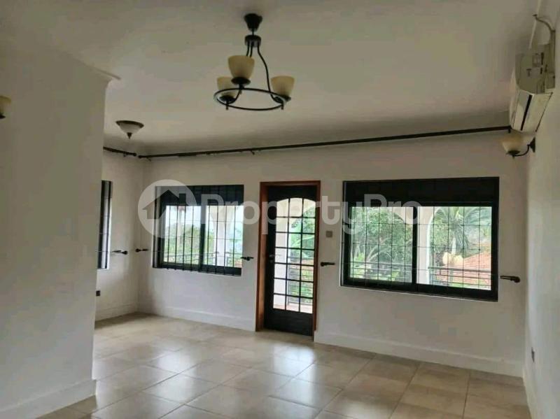 5 bedroom Apartment Block Apartment for rent naguru road Kampala Central - 4