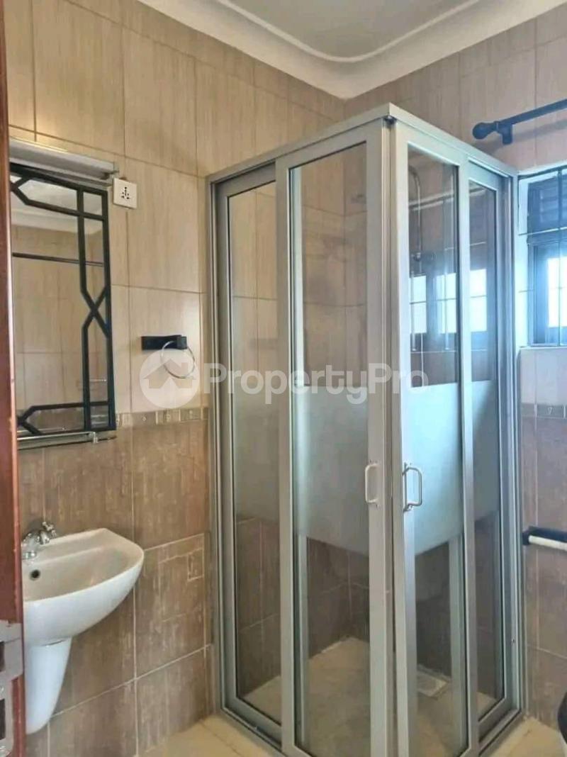 5 bedroom Apartment Block Apartment for rent naguru road Kampala Central - 24