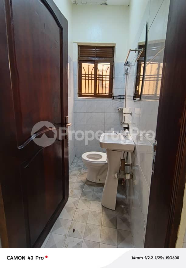 1 bedroom mini flat  Studio Apartment for rent Kisaasi road  Kisaasi Kampala Central - 5