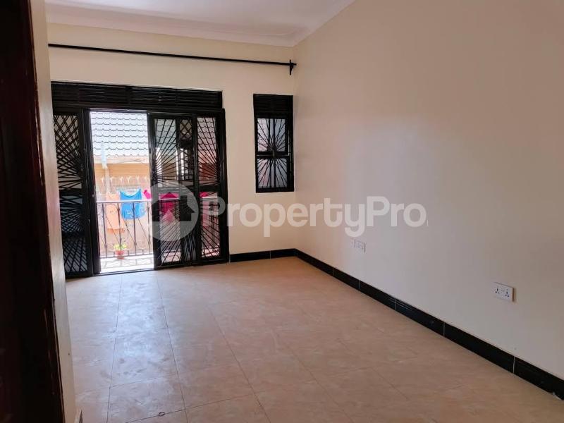2 bedroom Bungalow Apartment for rent namugongo road Wakiso Central - 12