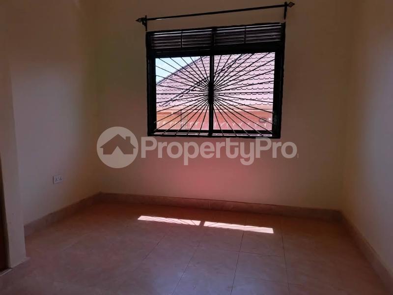 2 bedroom Bungalow Apartment for rent namugongo road Wakiso Central - 0