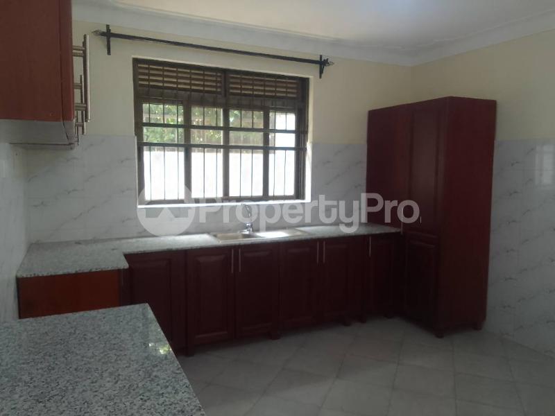 2 bedroom Bungalow Apartment for rent namugongo road Wakiso Central - 1