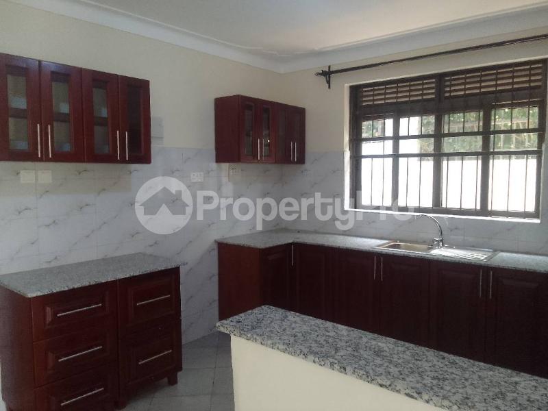 2 bedroom Bungalow Apartment for rent namugongo road Wakiso Central - 9