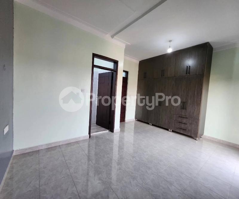 3 bedroom Bungalow Apartment for rent kira road Kira Wakiso Central - 11