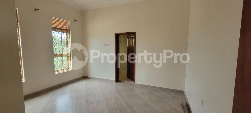 2 bedroom Apartment Block Apartment for rent Buwatte  Kira Wakiso Central - 6