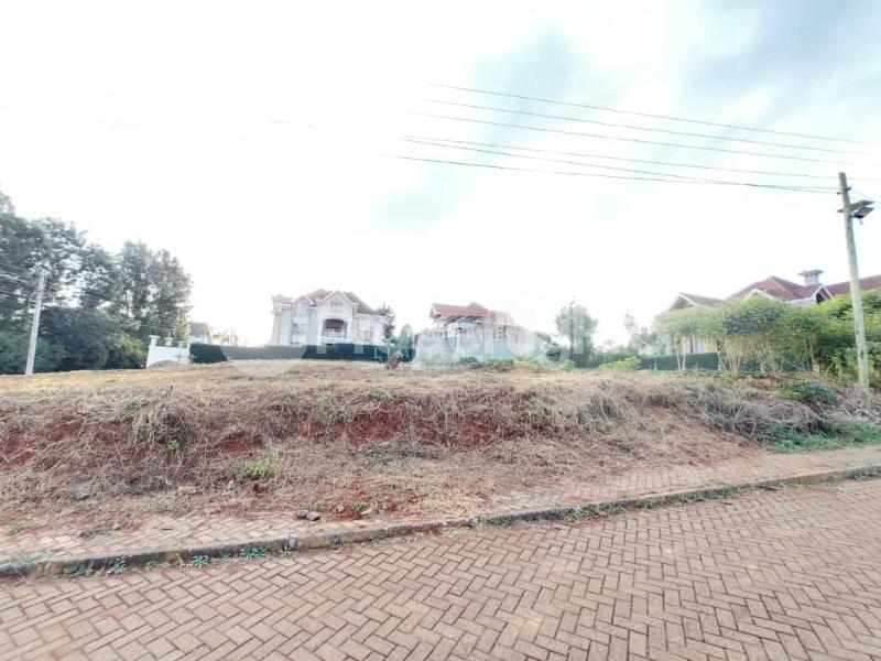 Land for sale Runda Nairobi