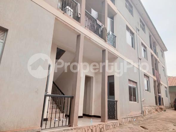 1 bedroom mini flat  Apartment Block Apartment for rent sonde road Wakiso Central - 4