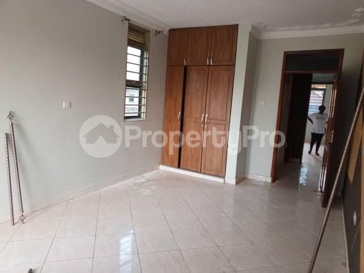 2 bedroom Bungalow Apartment for rent najjera road Wakiso Central - 5