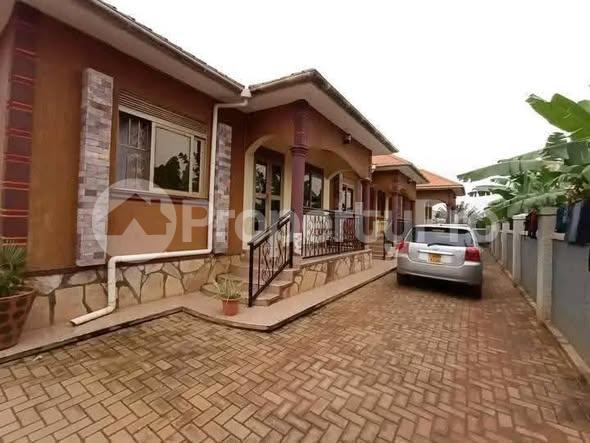2 bedroom Apartment Block Apartment for rent kira road Kira Wakiso Central - 3