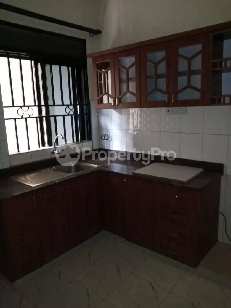 2 bedroom Bungalow Apartment for rent kira road Kira Wakiso Central - 6