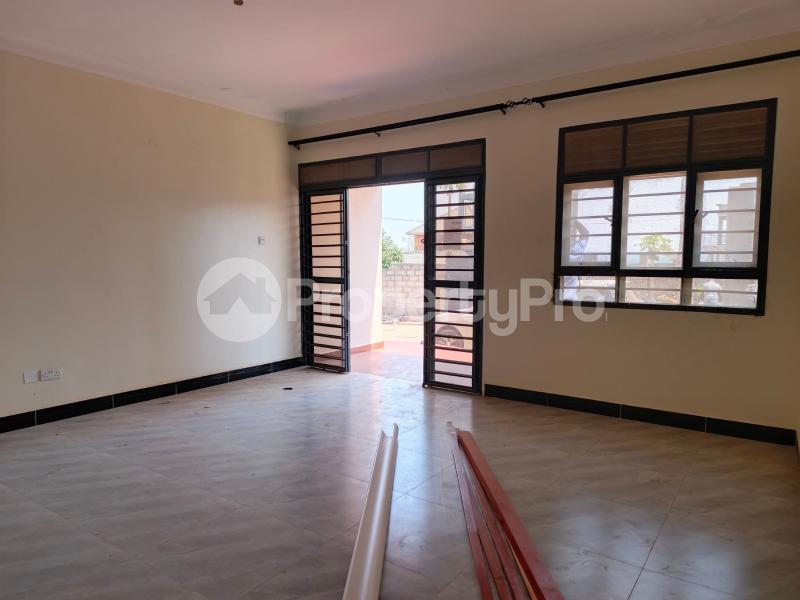 2 bedroom Bungalow Apartment for rent kira road Kira Wakiso Central - 10