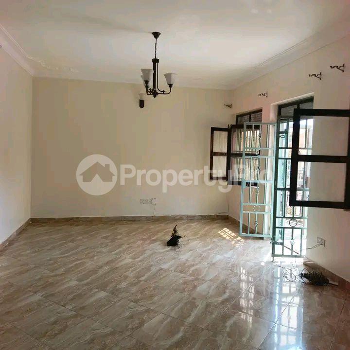 2 bedroom Apartment Block Apartment for rent kyanja road Kampala Central - 1