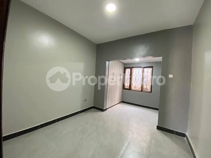 2 bedroom Bungalow Apartment for rent naalya road Kira Kampala Central - 9