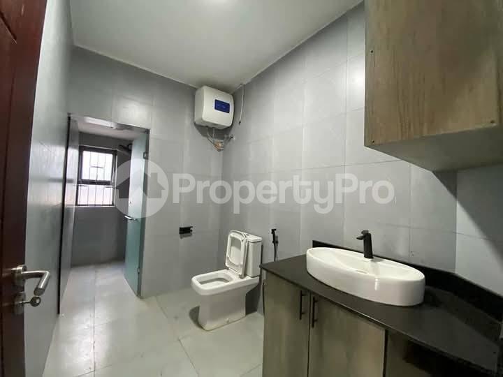 2 bedroom Bungalow Apartment for rent naalya road Kira Kampala Central - 2