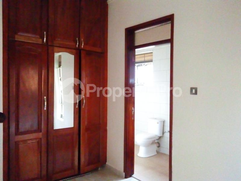 3 bedroom Apartment Block Apartment for rent namugongo road Wakiso Central - 5