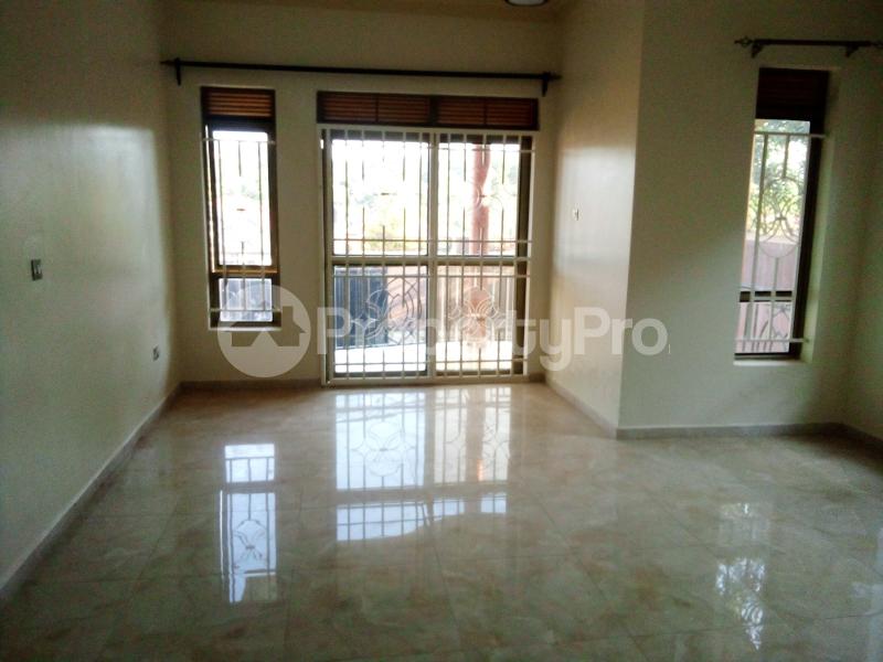 3 bedroom Apartment Block Apartment for rent namugongo road Wakiso Central - 0