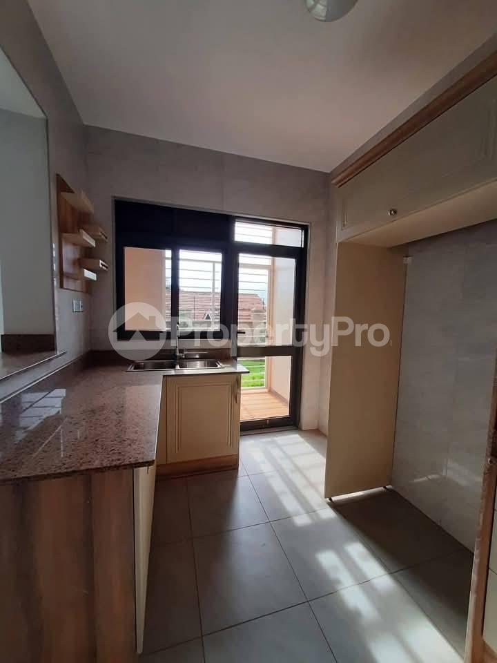 3 bedroom Apartment Block Apartment for rent bweyogerere road  Wakiso Central - 6