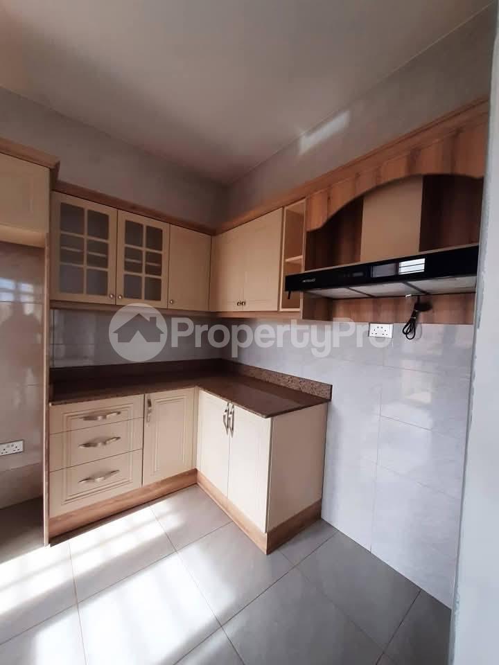 3 bedroom Apartment Block Apartment for rent bweyogerere road  Wakiso Central - 4