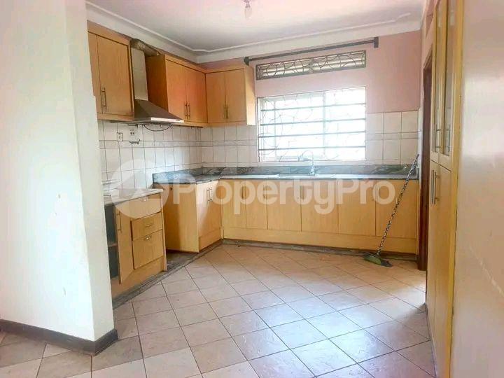 3 bedroom Bungalow Apartment for rent Naalya road Kampala Central - 5